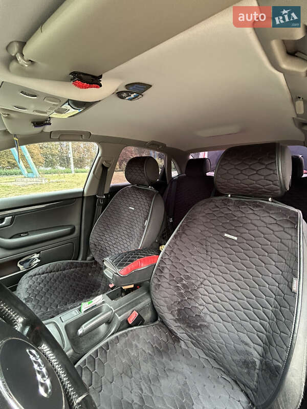 Седан Audi A4 2003 в Житомире