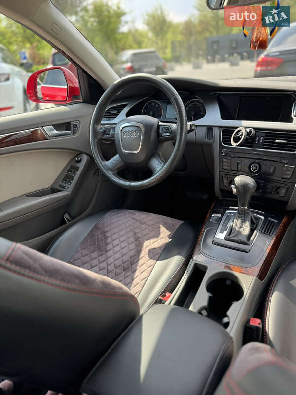 Седан Audi A4 2008 в Киеве