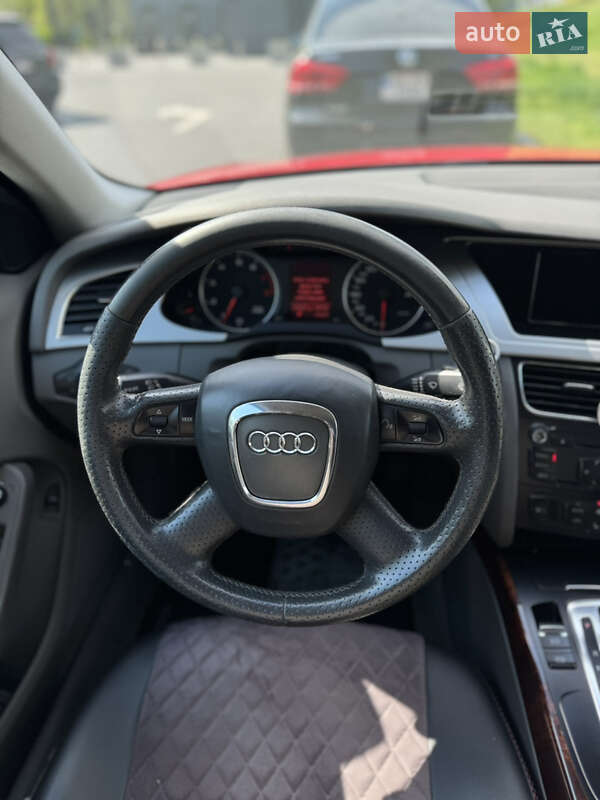 Седан Audi A4 2008 в Киеве