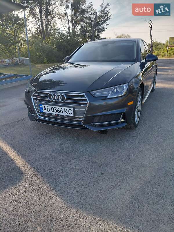 Седан Audi A4 2019 в Шпикове фото 10 Седан Audi A4 2019 в Шпикове