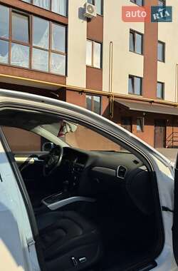 Седан Audi A4 2013 в 