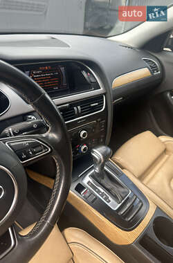 Седан Audi A4 2013 в 