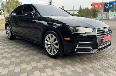 Седан Audi A4 2019 в 