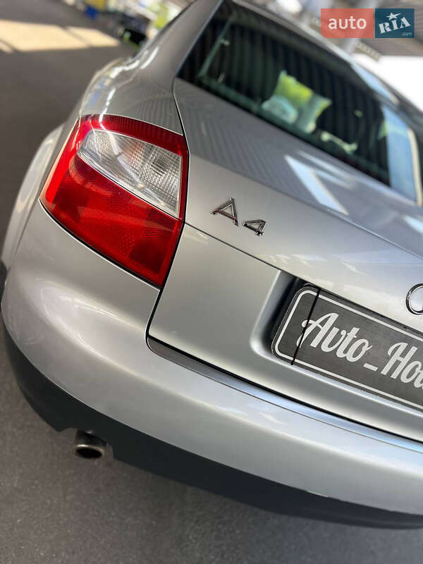 Седан Audi A4 2002 в Запорожье