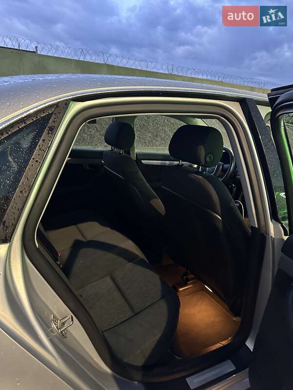 Седан Audi A4 2007 в Киеве