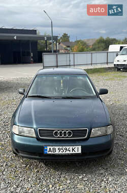 Седан Audi A4 1996 в 
