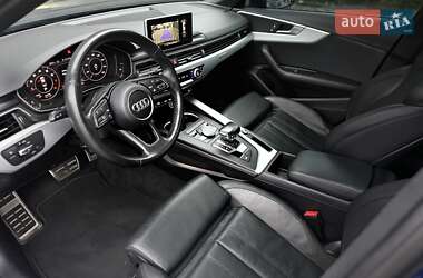 Седан Audi A4 2019 в 
