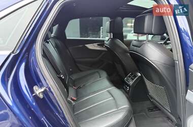Седан Audi A4 2019 в 