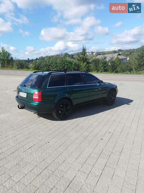 Універсал Audi A4 1998 в Турці