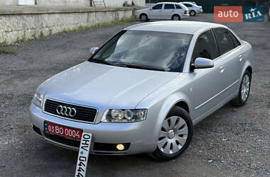 Седан Audi A4 2004 в 