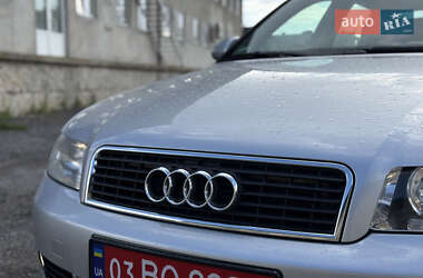 Седан Audi A4 2004 в 