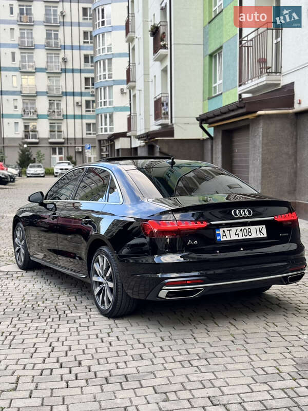 Седан Audi A4 2020 в Ивано-Франковске