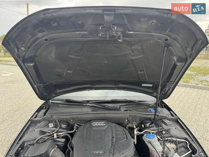 Седан Audi A4 2013 в Калуше