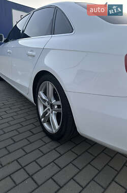 Седан Audi A4 2013 в 