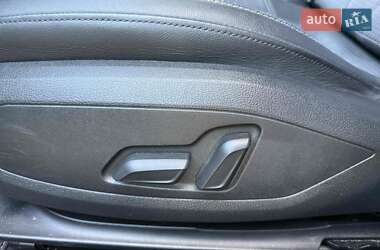 Седан Audi A4 2023 в Львові