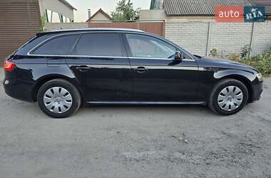 Универсал Audi A4 2014 в 