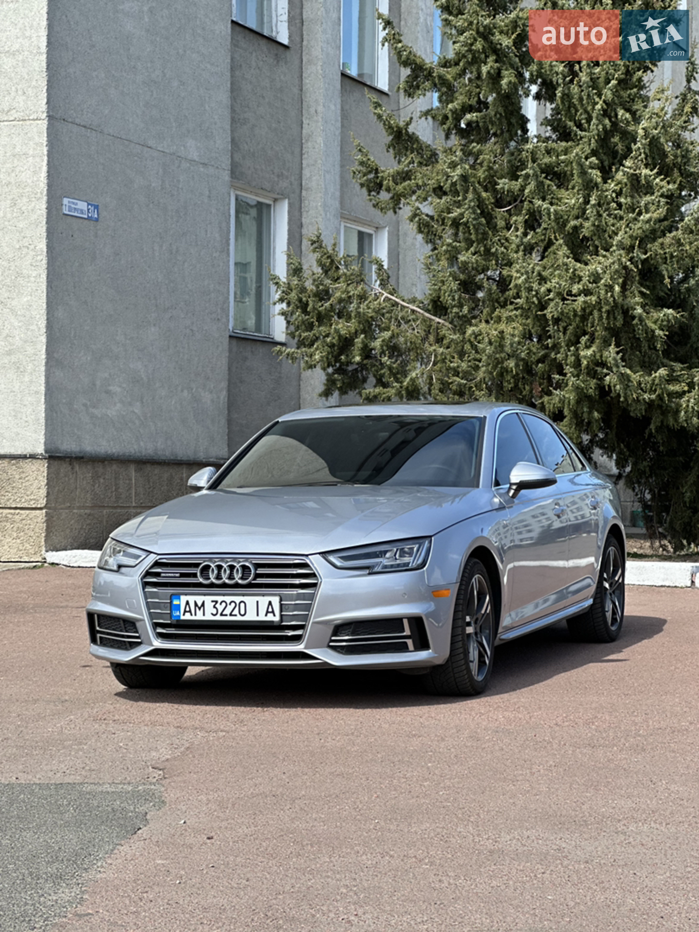 2017 Audi A4 - мініатюра 9