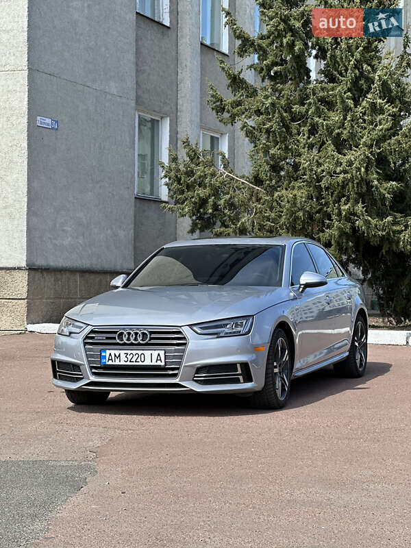 Седан Audi A4 2017 в Овруче