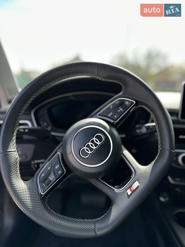 Седан Audi A4 2017 в Овруче