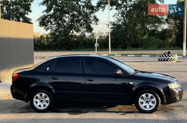 Седан Audi A4 2003 в 