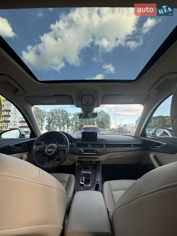 Седан Audi A4 2018 в Полтаве