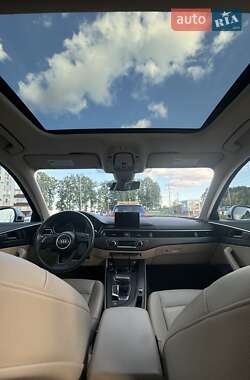 Седан Audi A4 2018 в 