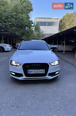 Седан Audi A4 2015 в Одессе