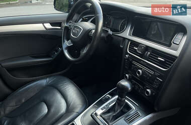 Седан Audi A4 2012 в 