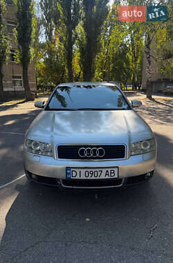 Седан Audi A4 2002 в Павлограді