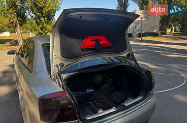Седан Audi A4 2002 в 