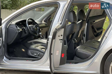 Седан Audi A4 2015 в 