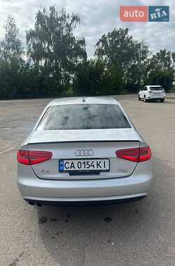 Седан Audi A4 2013 в 