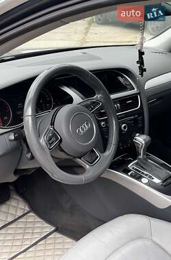 Седан Audi A4 2015 в 