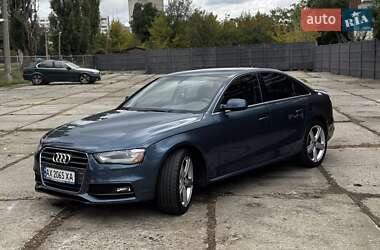 Седан Audi A4 2015 в 