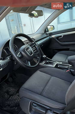 Седан Audi A4 2005 в 