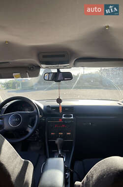 Универсал Audi A4 2003 в 