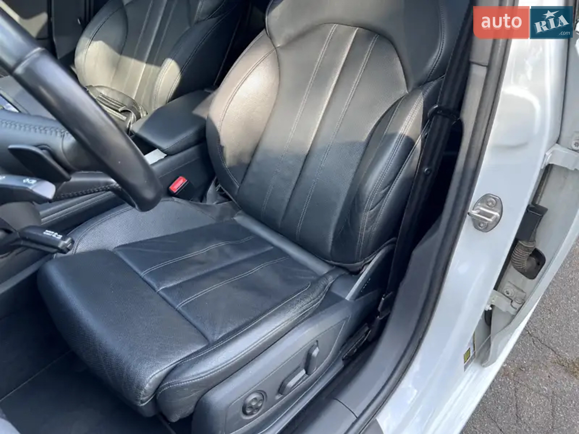 2015 Audi A4 - мініатюра 20