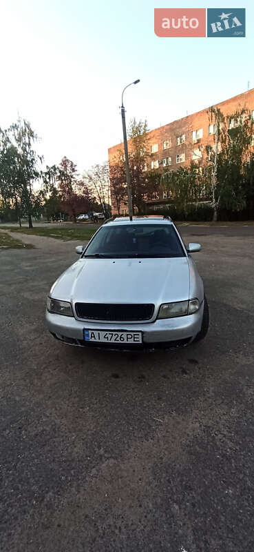 Универсал Audi A4 1997 в 