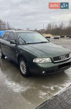 Универсал Audi A4 2000 в 