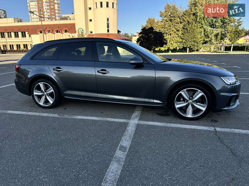 Универсал Audi A4 2016 в Киеве