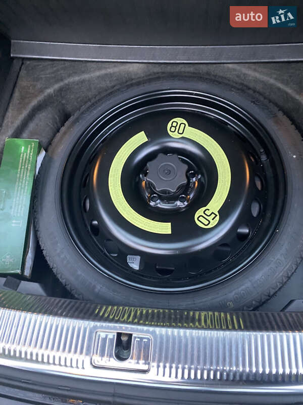 Универсал Audi A4 2009 в Луцке