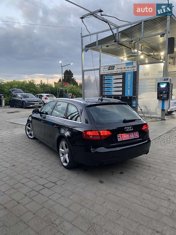 Универсал Audi A4 2009 в Луцке