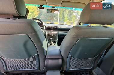 Седан Audi A4 1998 в 