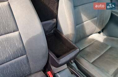 Седан Audi A4 1998 в 