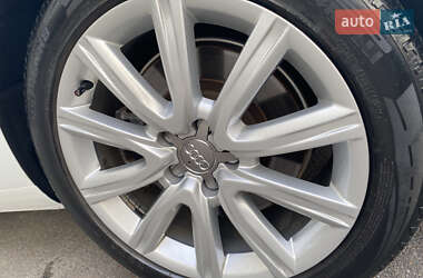 Седан Audi A4 2016 в Киеве