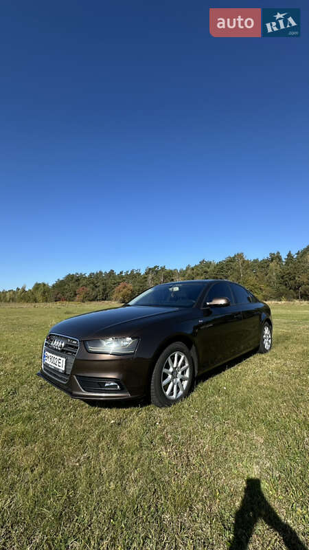 Audi A4 2012