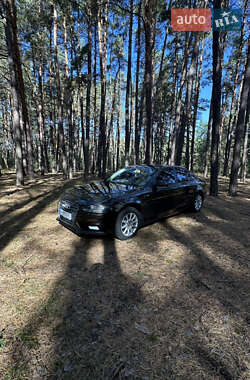 Седан Audi A4 2012 в 