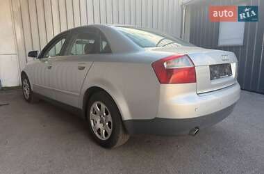 Седан Audi A4 2002 в 
