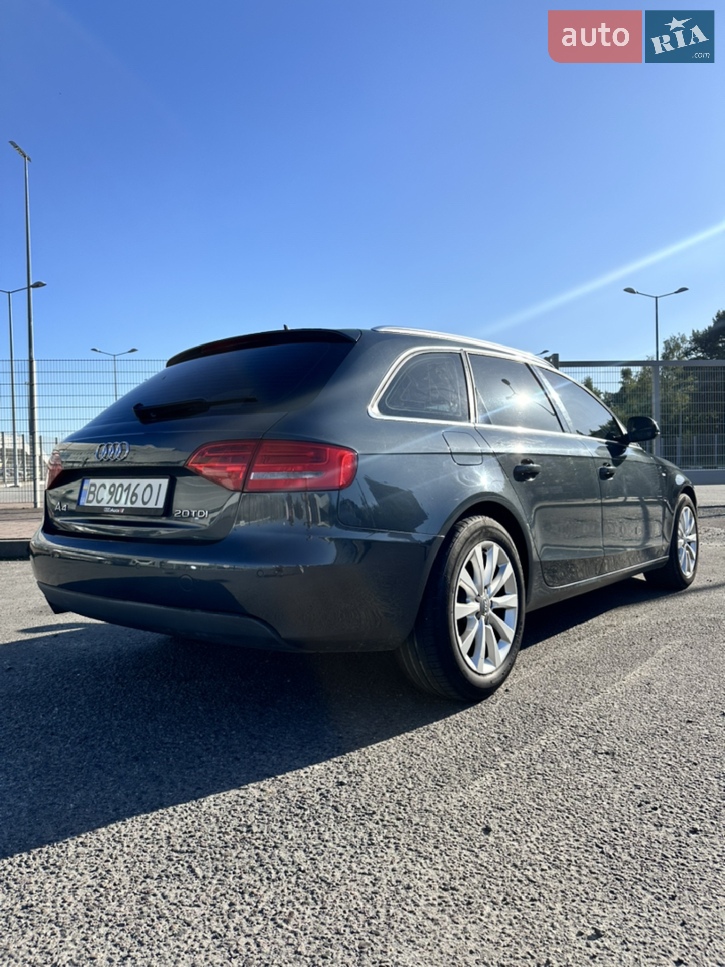 Audi A4 2008 VIN WAUZZZ8K29A039720 фото оголошення 4 з 23