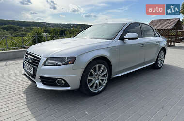 Седан Audi A4 2012 в 